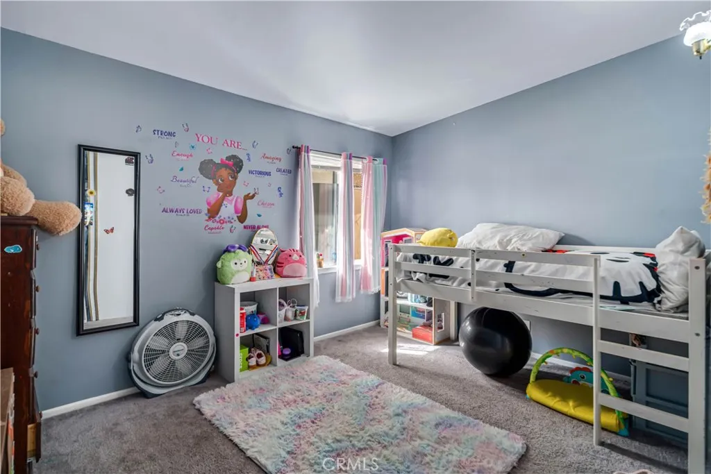 1029 W Avenue H5, Lancaster, California 93534 home-pic-15